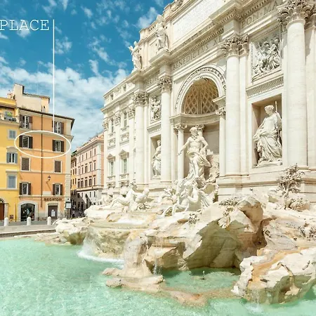 Trevi Fountain Square View Luxury Apartment * Rome
