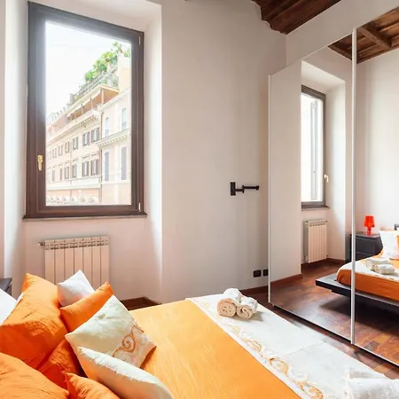 Trevi Fountain Square View Luxury Apartment Apartment *
